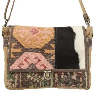 Clea Ray Crossbody Bag Black Diamond w/ Fur