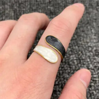 Mio Queena Two Tone Enamel 18K Gold Plated Adjustable Ring