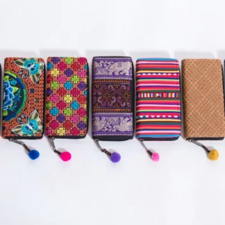 Sure Design Aztec Ethnic Hill Tribe Wallet
